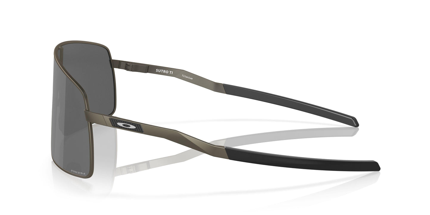 Oaakley Sutro Ti 6013 Sunglasses
