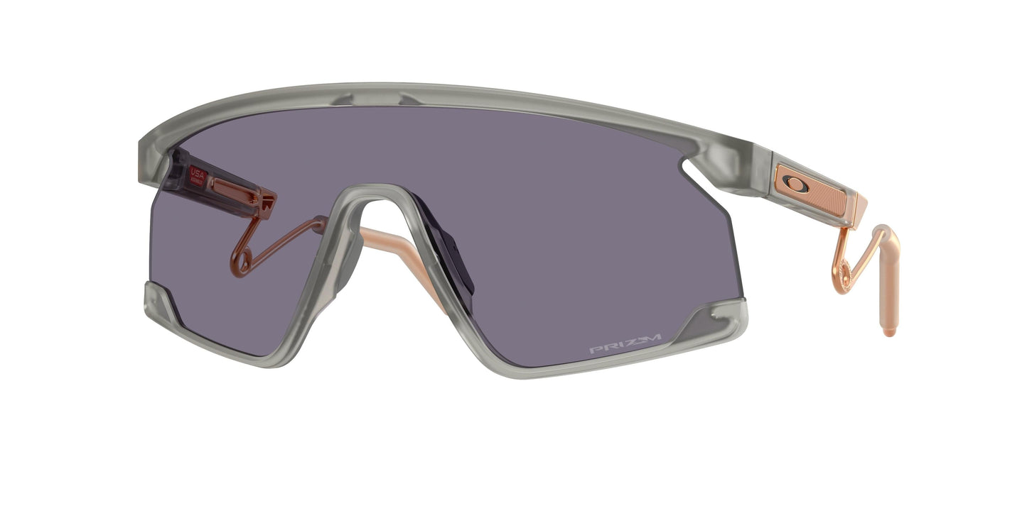 Oaakley Bxtr Metal 9237 Sunglasses