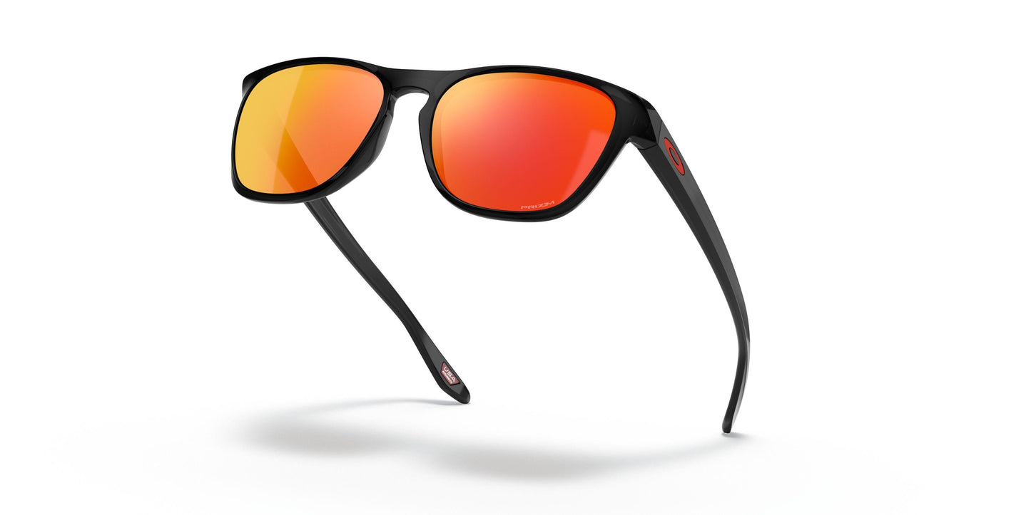 Oaakley Manorburn 9479 Sunglasses