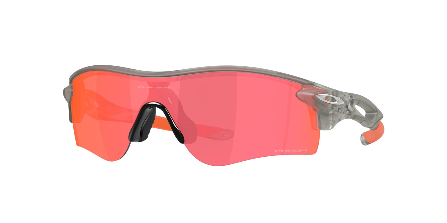 Oaakley Radarlock Path 9206 Sunglasses