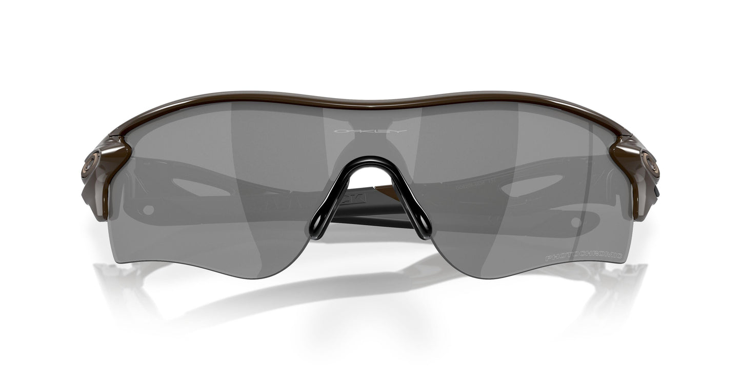 Oaakley Radarlock Path 9206 Sunglasses