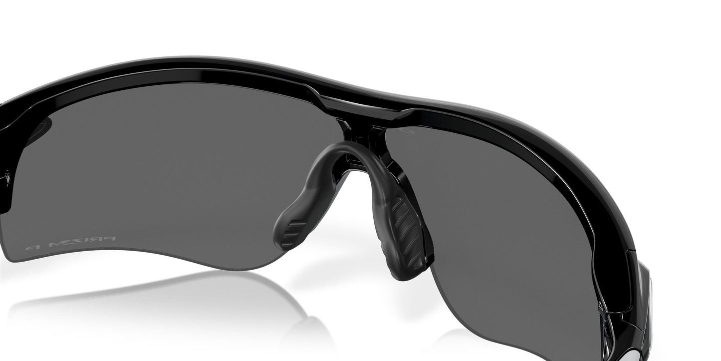 Oaakley Radarlock Path 9206 Sunglasses