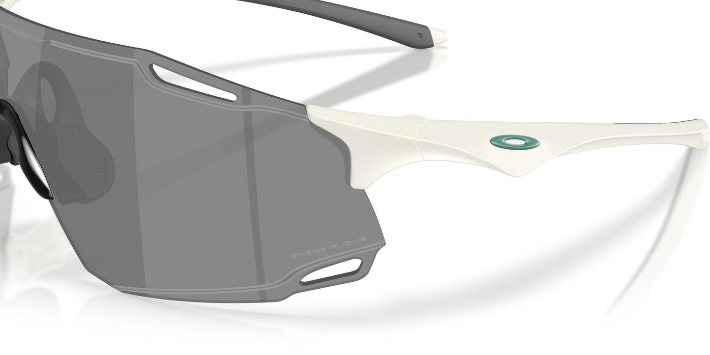 Oaakley Cybr Dyno 9513D Sunglasses