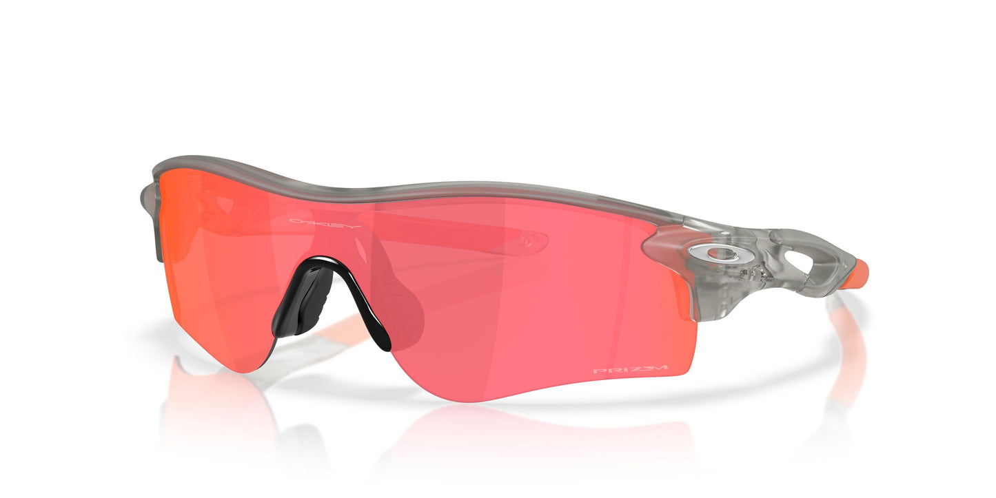Oaakley Radarlock Path 9206 Sunglasses