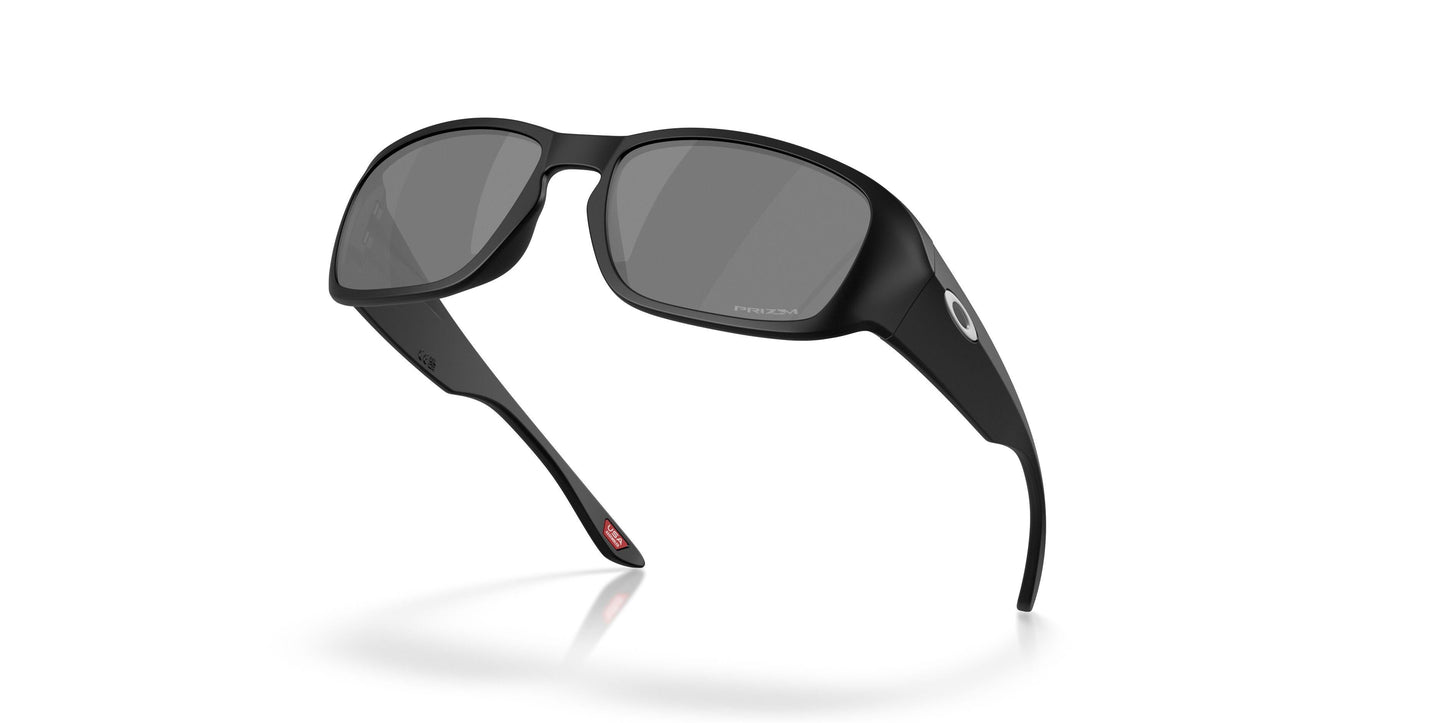 Oaakley Tourniquet 9521 Sunglasses
