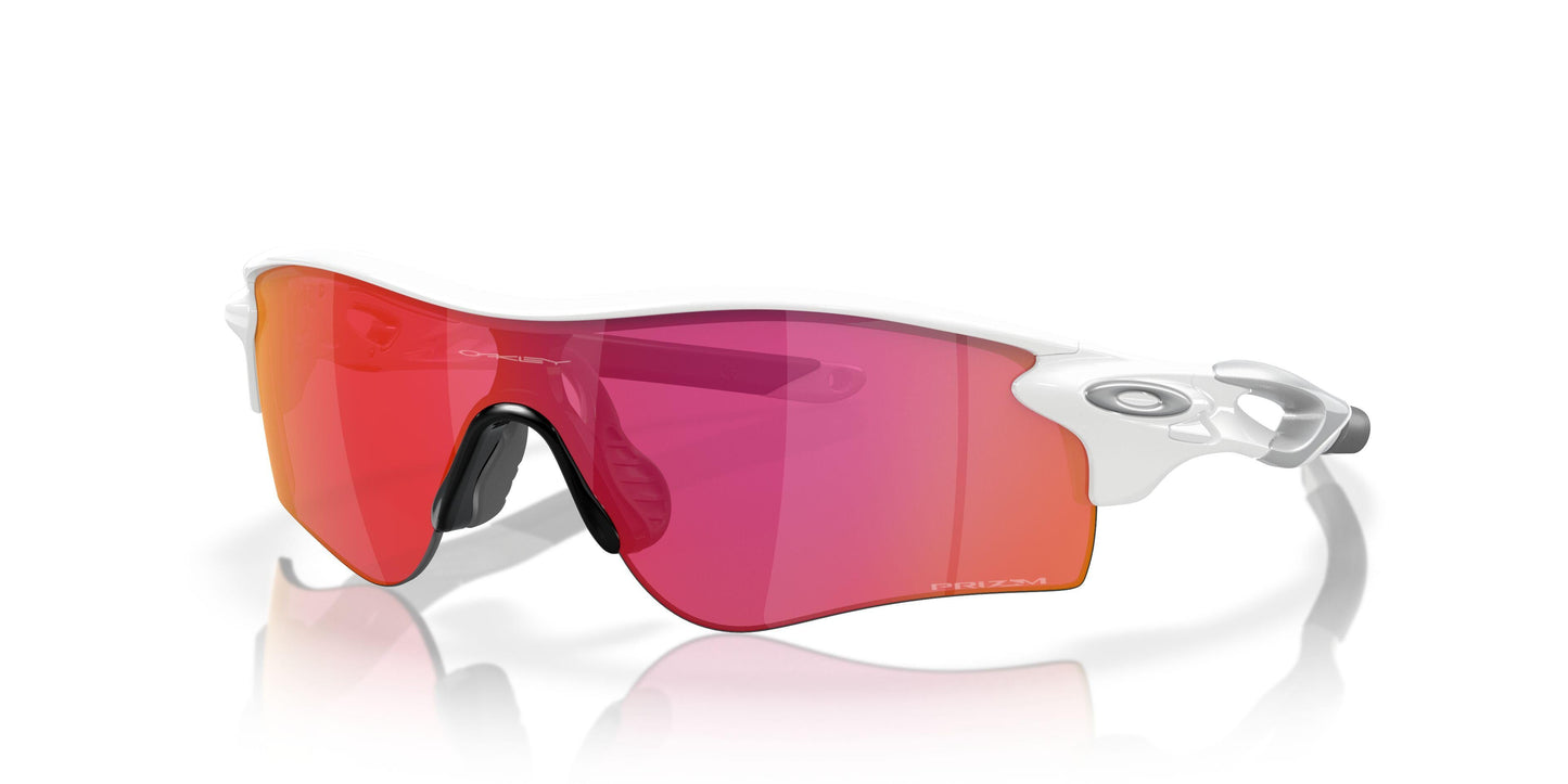 Oaakley Radarlock Path 9206 Sunglasses