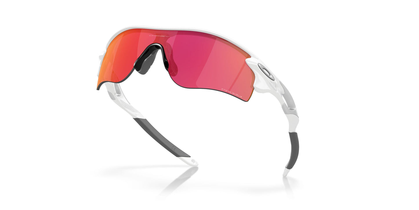Oaakley Radarlock Path 9206 Sunglasses