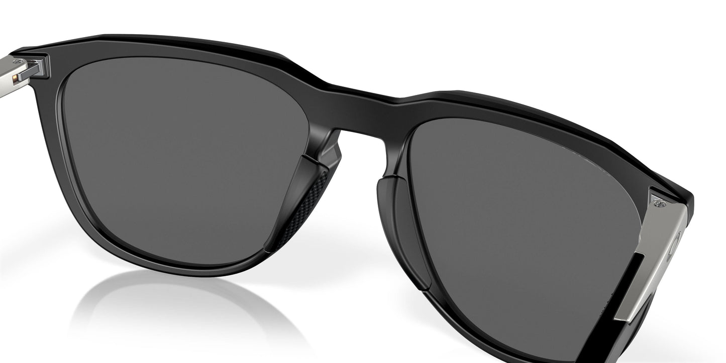 Oaakley Thurso 9286 Sunglasses
