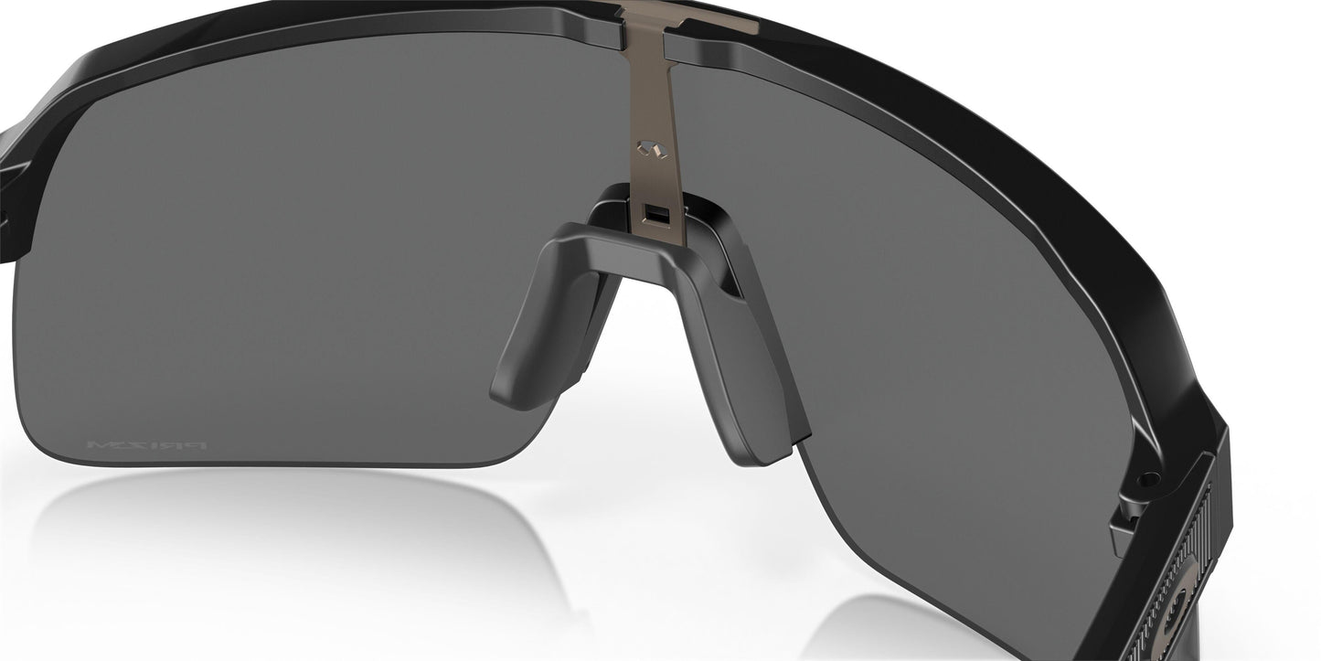 Oaakley Sutro Lite 9463 Sunglasses