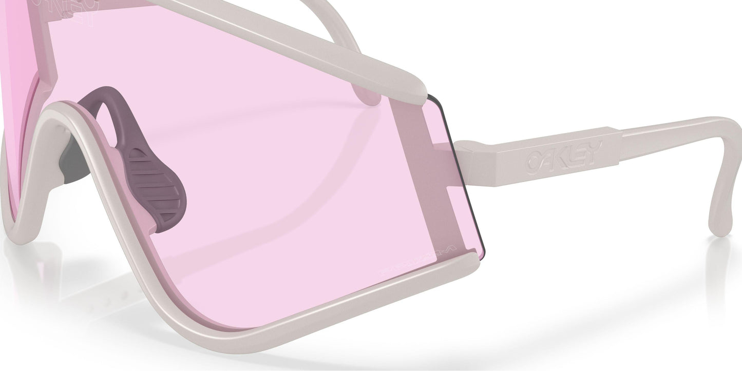Oaakley Eyeshade 9441 Sunglasses