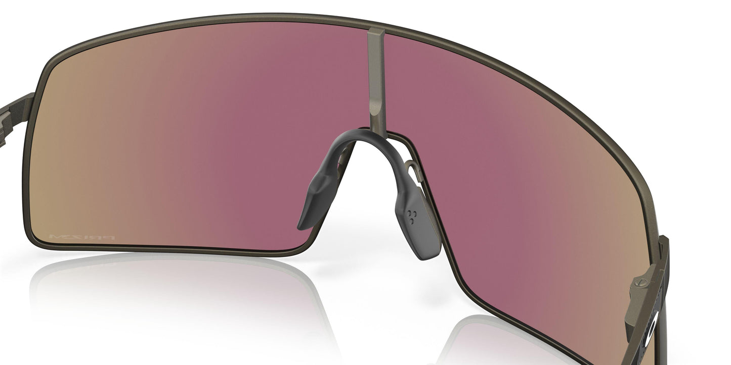 Oaakley Sutro Ti 6013 Sunglasses