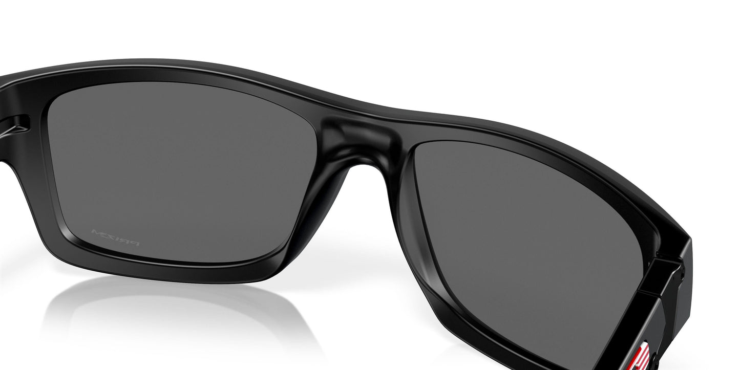Oaakley Jupiter Squared 9135 Sunglasses