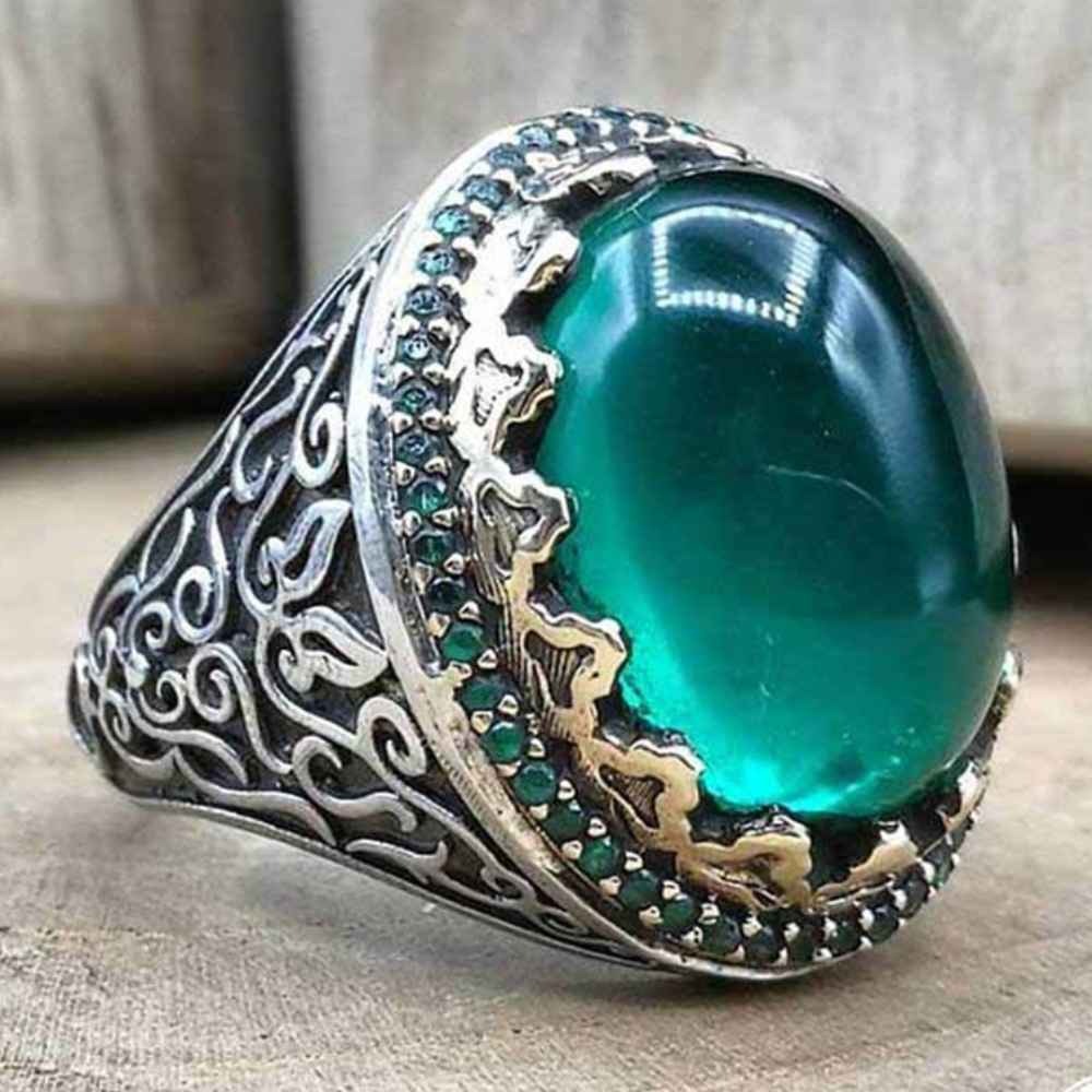 925 Sterling Original Emerald Stone Elegant Mens Ring