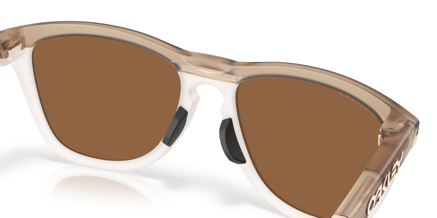 Oaakley Frogskins Range 9284 Sunglasses