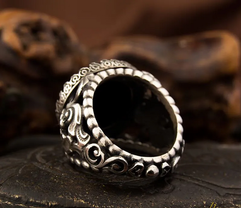 Allahumma Salli `Alaa Sayyidinaa Muhammadini Black Aqeeq Ring