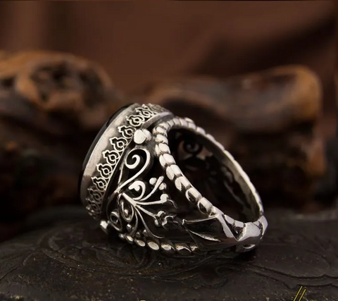 Ayat Al Kursi Black Aqeeq Handmade Silver Ring