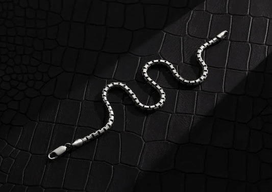 Classic Box Link Bracelet