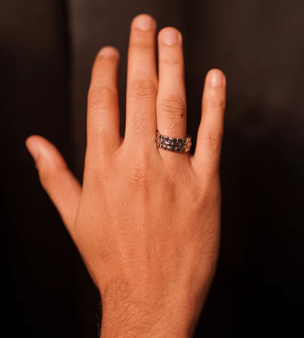 Summit Ring