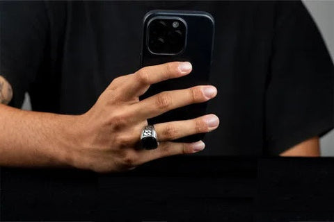 Square Black Onyx Chain Pattern Silver Ring