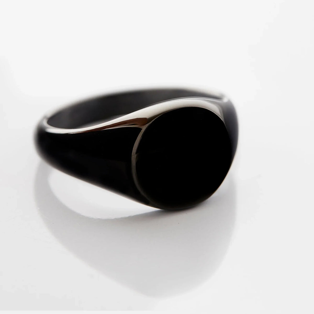 Round Signet Ring  Men