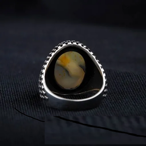 Oval Red Yemeni Aqeeq Grid Pattern Silver Ring