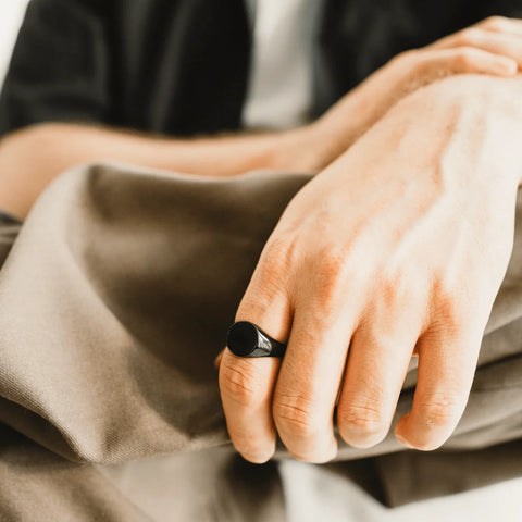 Round Signet Ring  Men