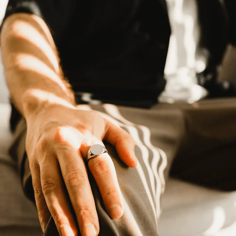 Round Signet Ring  Men