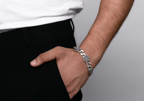 Revolving Luxe Om Men Bracelet