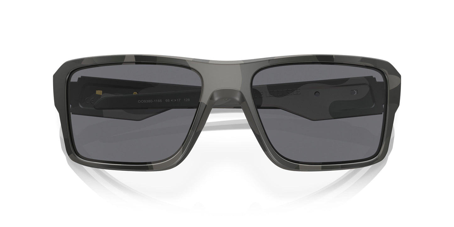 Oaakley Double Edge 9380 Sunglasses