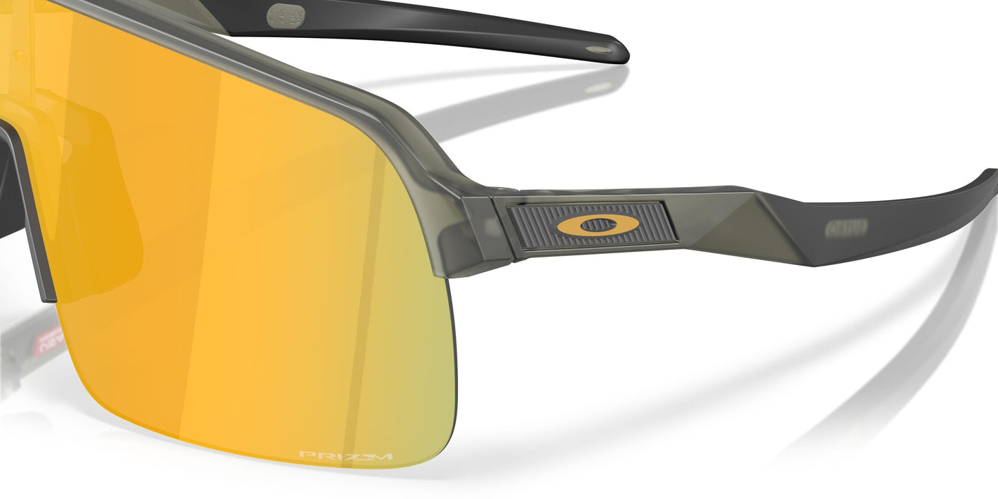 Oaakley Sutro Lite 9463A Sunglasses