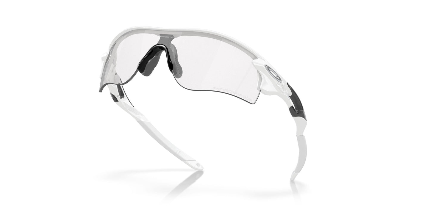 Oaakley Radarlock Path 9206 Sunglasses