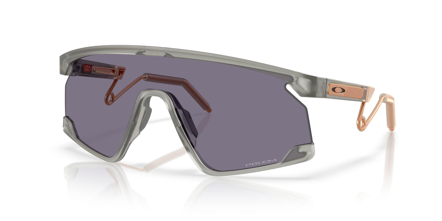 Oaakley Bxtr Metal 9237 Sunglasses