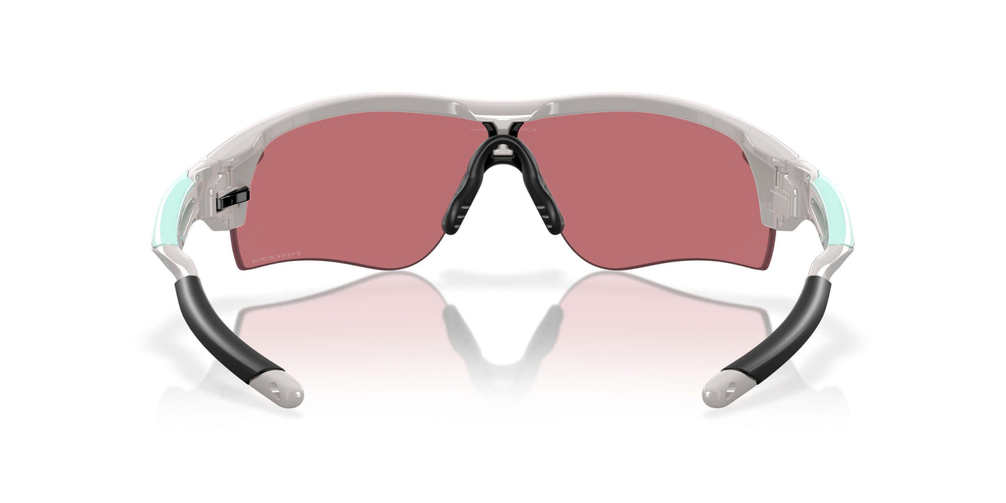 Oaakley Radarlock Path 9206 Sunglasses