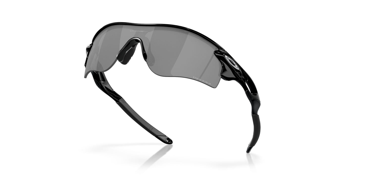 Oaakley Radarlock Path 9206 Sunglasses