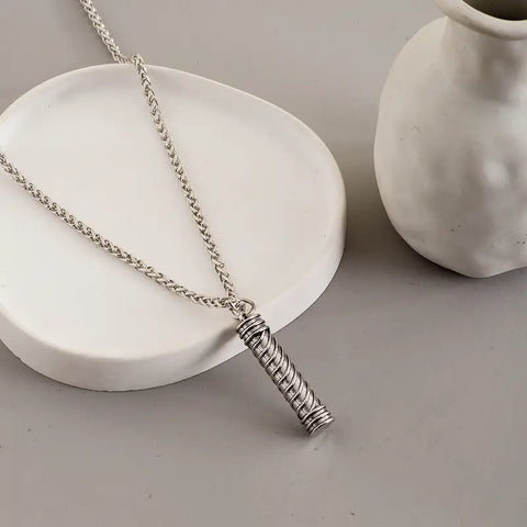 Spiffy Silver Chain