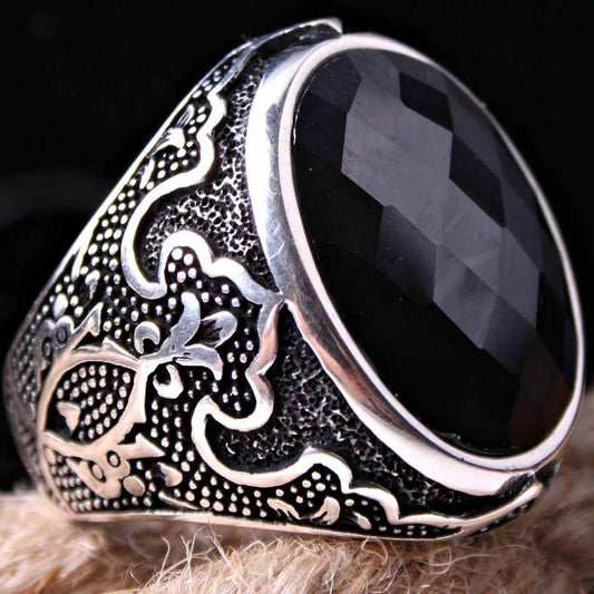 Exclusive Beautiful Onyx Stone Silver Mens Ring