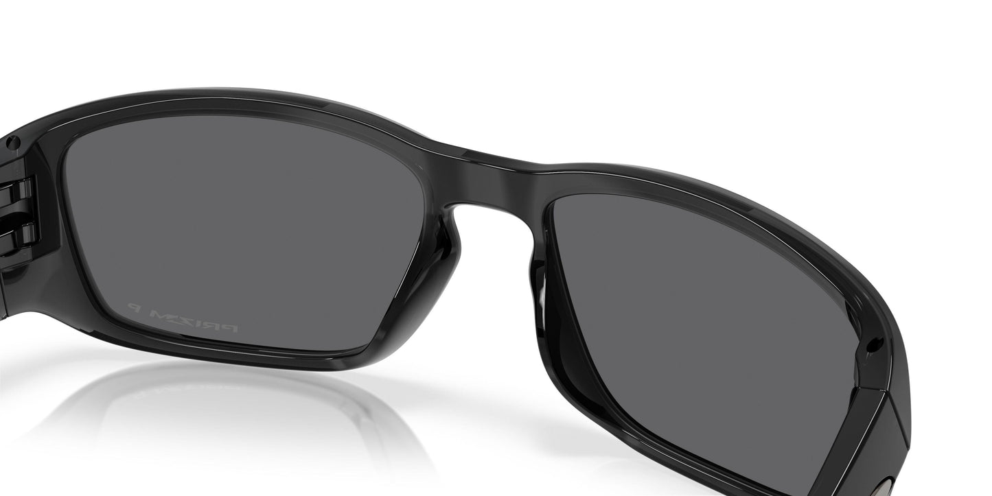 Oaakley Tourniquet 9521 Sunglasses