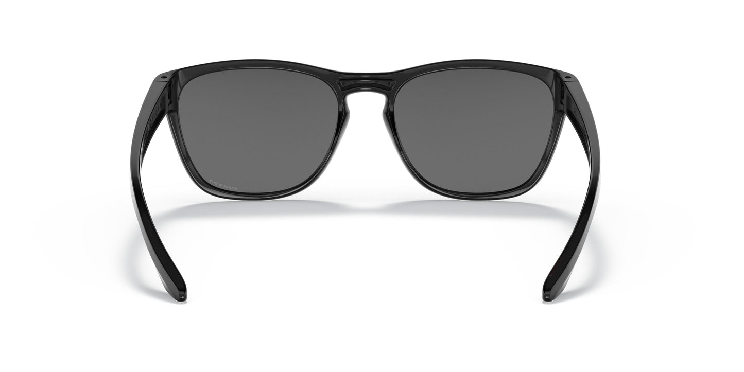 Oaakley Manorburn 9479 Sunglasses