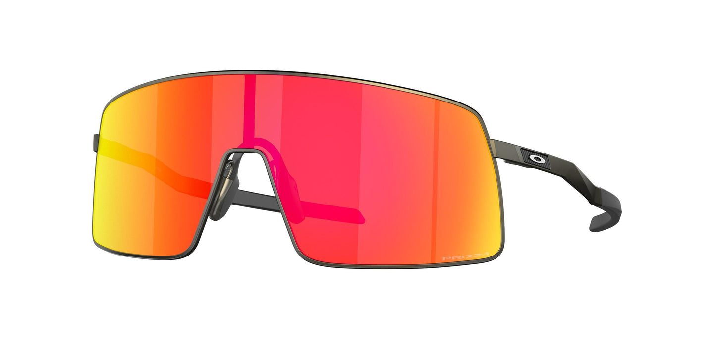Oaakley Sutro Ti 6013 Sunglasses