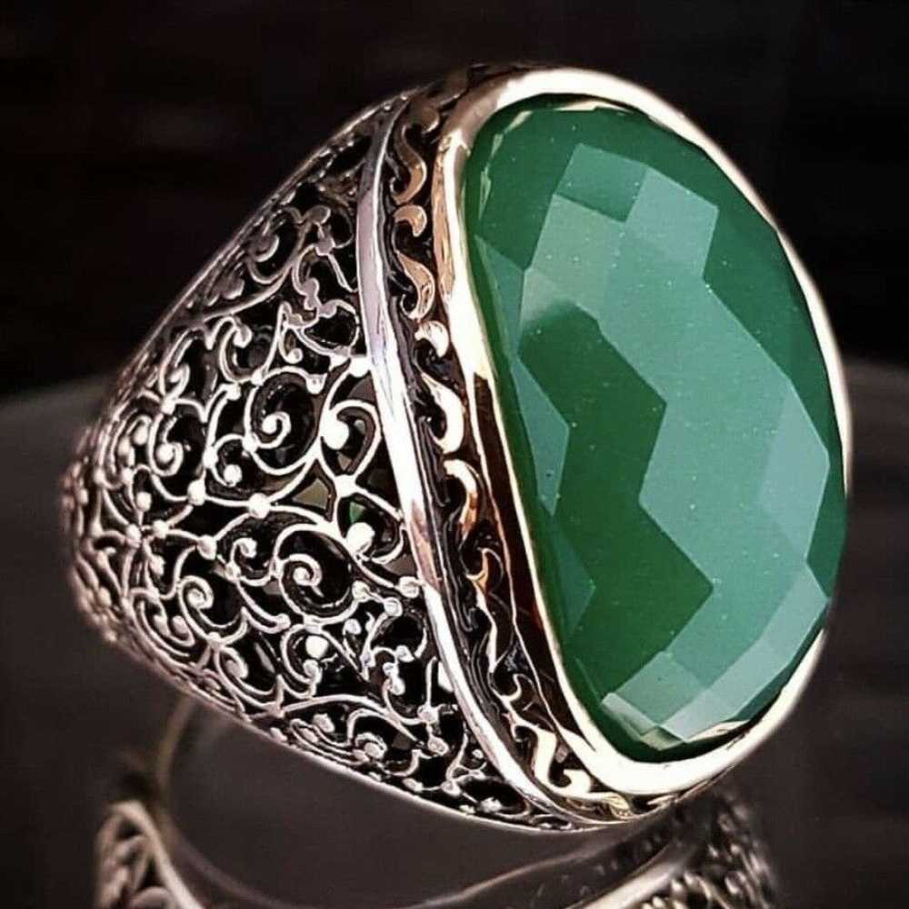 Mens Gorgeous Emerald Stone Silver Ring